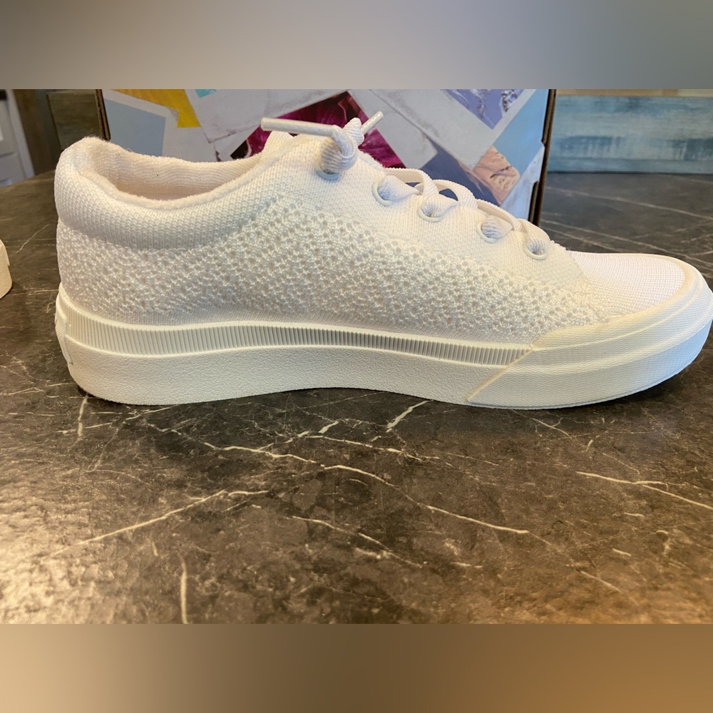 Roxy Rae Knit shoes , size 7.5 - Picture 6 of 11
